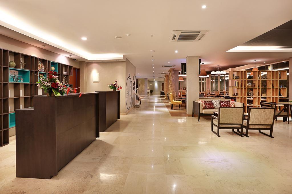 Azana Boutique Hotel Denpasar Luaran gambar
