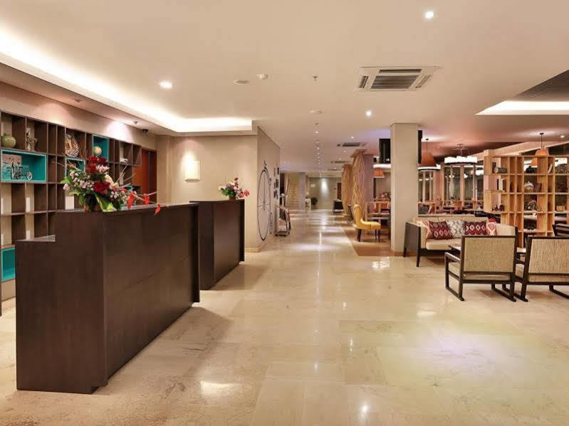 Azana Boutique Hotel Denpasar Luaran gambar